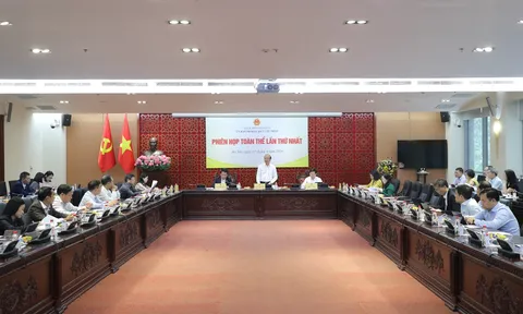 Xem xét 5 dự án luật quan trọng: Đề cao phân quyền, chuyển đổi số và hoàn thiện thể chế phục vụ người dân, doanh nghiệp