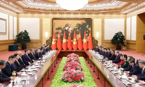 Tuyên bố chung về việc tiếp tục làm sâu sắc quan hệ đối tác hợp tác chiến lược toàn diện, thúc đẩy xây dựng Cộng đồng chia sẻ tương lai Việt Nam - Trung Quốc có ý nghĩa chiến lược ở mức độ cao hơn trong thời kỳ mới