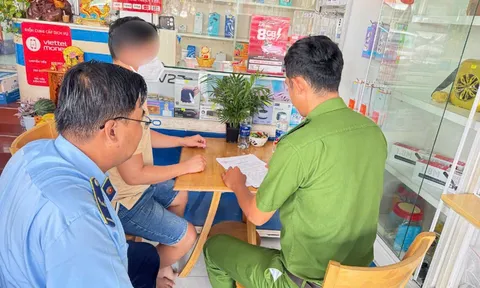 Công an xã Tân Hào tăng cường công tác phòng ngừa, đấu tranh vi phạm pháp luật lĩnh vực chống hàng giả, hàng cấm, xâm phạm quyền sở hữu trí tuệ