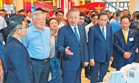 Quan điểm mới của Đảng Cộng sản Việt Nam về kinh tế tư nhân