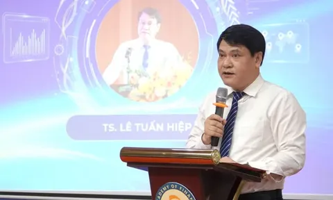 Tạo diễn đàn học thuật để sinh viên trao đổi nghiên cứu khoa học