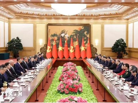 Tuyên bố chung về việc tiếp tục làm sâu sắc quan hệ đối tác hợp tác chiến lược toàn diện, thúc đẩy xây dựng Cộng đồng chia sẻ tương lai Việt Nam - Trung Quốc có ý nghĩa chiến lược ở mức độ cao hơn trong thời kỳ mới