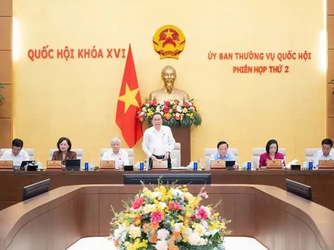 Khai mạc phiên họp thứ 2 của Ủy ban Thường vụ Quốc hội khóa XVI