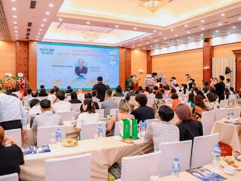 Diễn đàn "khoa học về dinh dưỡng, vận động và lối sống trường thọ"