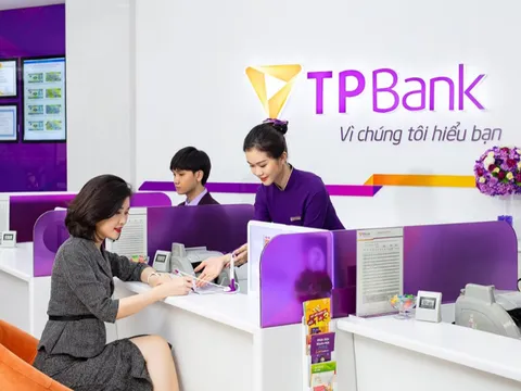 Ngân hàng tăng tốc số - Bài 1: Từ làm lại quy trình đến khai thác dữ liệu và AI