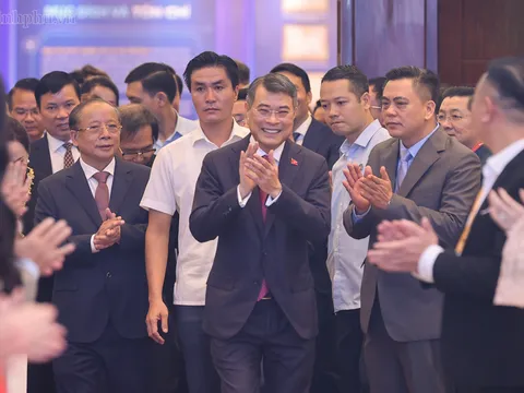 Thủ tướng Lê Minh Hưng: Doanh nghiệp nhỏ và vừa phải trở thành nguồn bổ sung liên tục cho lớp doanh nghiệp lớn