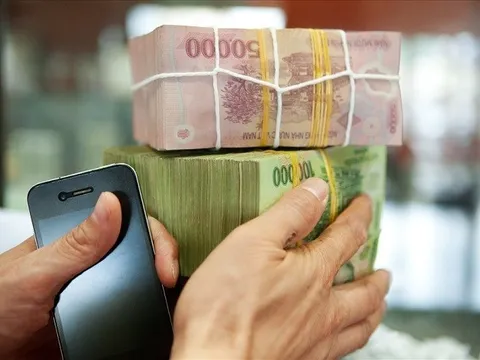 Nhiều ngân hàng tăng lãi suất tiết kiệm trong tháng 8, 'Big 4' tham gia cuộc đua